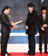 高清图：郑雨盛(郑宇成)Kara等艺人出席新年问候会