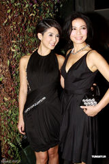 组图：钟楚红杨采妮温碧霞竞艳 三朵靓花竞绽放