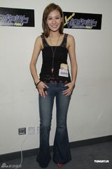 组图：洪卓立不为金钱拍裸照 江若琳赞罗仲谦身材