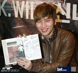 组图：韩国歌手K.will纪念发行专辑办粉丝见面会