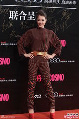 组图：张雨绮红裙明艳 高圆圆清新倪妮妩媚