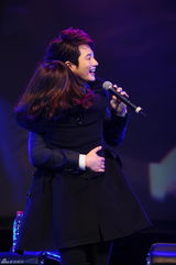 高清组图：朴施厚影迷见面会劲歌热舞 现场温馨互动