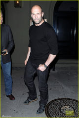 组图：史泰龙与斯坦森双硬汉聚餐 娇妻美艳