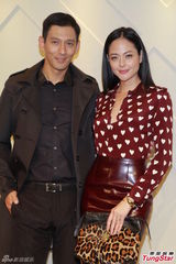 组图：郑秀文被问结婚称无可奉告 自认易相处