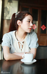 组图：马诺小清新写真曝光 将发行个人EP