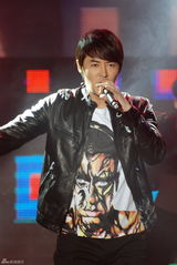 高清组图：神话JUNJIN会歌迷 开心互动劲歌热舞