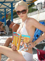 组图：乌克兰真人芭比瓦莱里娅300张美图集锦