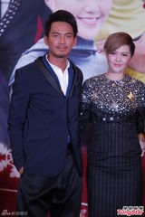 组图：《秘密花园》发布会钟汉良反串女人惹尖叫