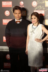 组图：关之琳张柏芝红毯比拼 李敏镐帅气亮相