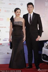 组图：亚洲电影奖红毯 章子怡刘嘉玲艳压嫩模