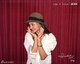 组图：超模米兰达-可儿代言牛仔裤 素颜拍写真