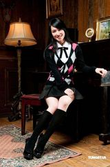 高清图：黑Girl重组代言忙 小熏即将演绎同志少女