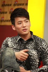 组图：林依晨陈晓东等《兰陵王》主演做客新浪