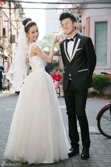 组图：《断奶》佟丽娅雷佳音曝甜蜜剧照