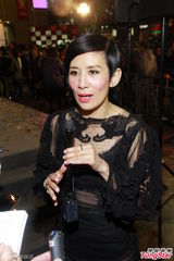 组图：吴君如蕾丝透视露内裤 陈冠希复出拍戏