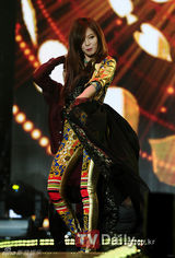 组图：东方神起少女时代等众星助阵梦想演唱会