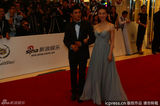 组图：第18届白玉兰奖红毯 吴奇隆刘诗诗亮相