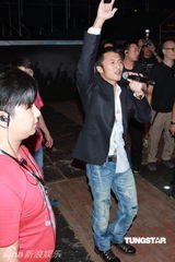 组图：王后驾到收官 谢霆锋李宇春孙燕姿热爆全场