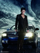 组图：焦恩俊坚守硬汉阵线 新写真诠释狂野性感