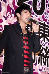 汪东城生日会带美瞳似漫画人物[1\/11]组图:汪东