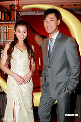 高清组图：杨千嬅热拍时装片诠释曲折爱情