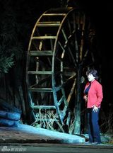 幻灯：《山村女教师》22日上演 多媒体舞台美观震撼