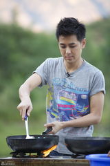 组图：《爸爸去哪儿》小小志各种萌态图