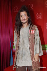 组图：《造王者》试造型 郑则士为黎耀祥推掉内地约