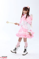 组图：14岁音乐少女许雅涵入选台湾宅男女神