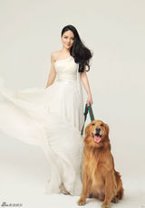 组图：樊蕊杂志大片演绎宠物情缘