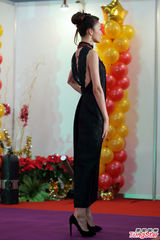 组图：吴亚馨走出李宗瑞事件 末日重生压轴走秀