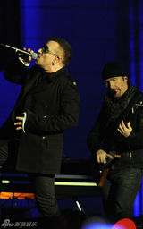 高清组图：U2柏林办免费演唱会 Jay-Z做嘉宾