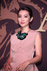 组图：李安领军金马评审亮相 将从最佳影片开评