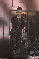 组图：林一峰个唱落幕获梁咏琪黄耀明现身支持