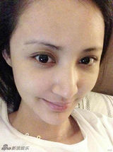 组图：张歆艺海量生活私照曝光 获封素颜女王