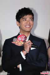 组图：陈晓东《兰陵王》展野性 林依晨首演产妇