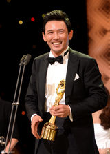 高清图：韩青龙奖揭晓 黄正民韩孝珠称帝封后