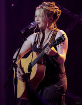 幻灯图：《美偶》第九季11进10点评-重现低迷