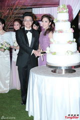 组图：主播刘明轩嫁王傲山 张卫健许志安出席