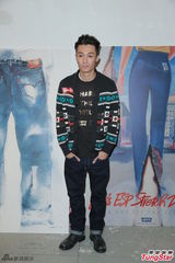 组图：肖像惨被当出租男友 周柏豪笑言太便宜