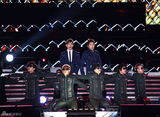 高清图：东方神起CNBLUE等开唱 4minute性感火辣