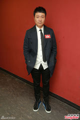 组图：众星助阵《商战》开机 黎耀祥期望高水准