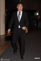 组图：杨千嬅丁子高大摆婚宴 众星盛装齐来祝贺