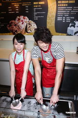 组图：郭品超陈怡蓉新剧收视飘红慰劳粉丝