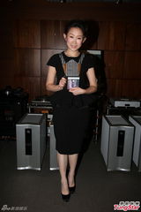 组图：王菀之推靓声专辑 拒送绯闻男友张敬轩