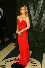 高清组图：凯特-哈德森透视礼服亮相奥斯卡派对