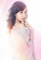 组图：陈美行流光写真 岁月回首醇香女人