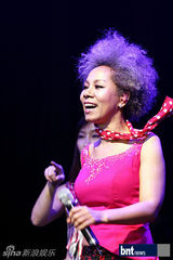 组图：4minute等出演第9届希望音乐会展