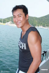 组图：马德钟盼《飞虎》续集 宣萱与无线谈合约