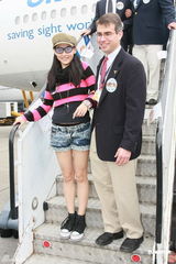 高清组图：张柏芝短裤亮相活动 秀美腿笑容甜美